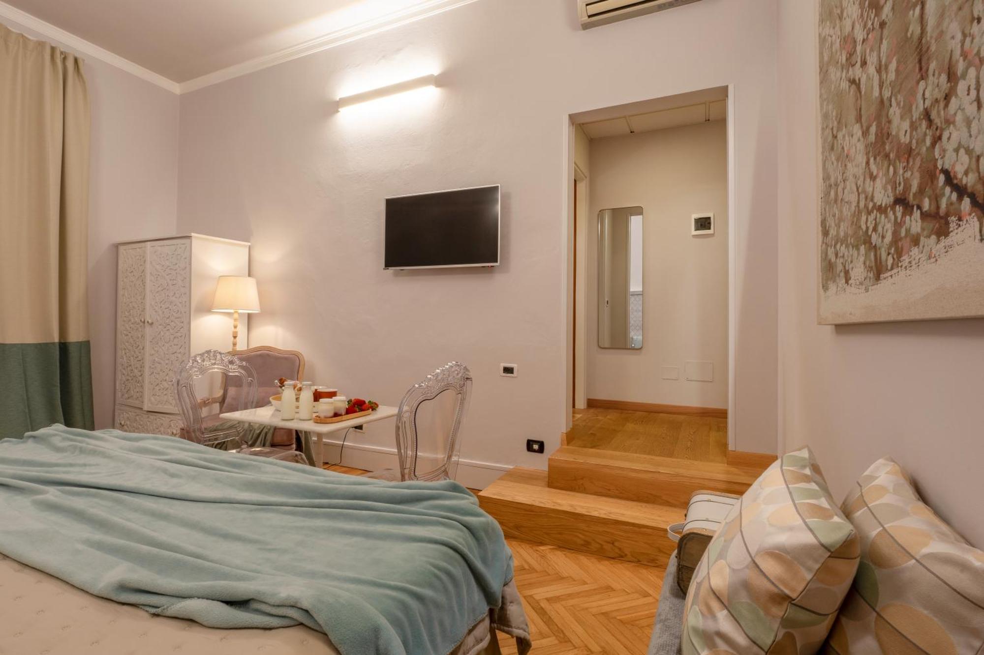 Accanto Al Centro B&B Prato  Esterno foto